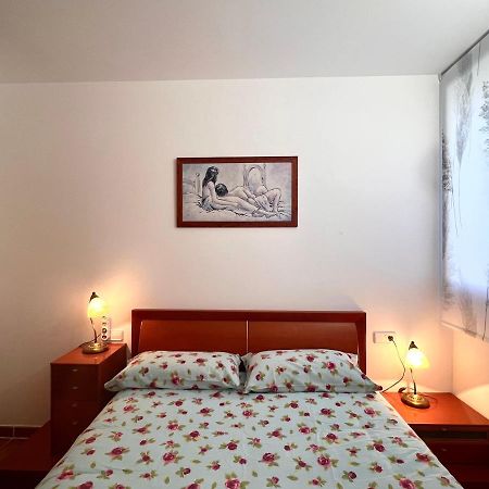 Apartamento Gerri - L'Amfitriona Gerri de la Sal Exterior photo